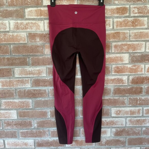 Lululemon Size 6 Wake and Train Tight Leggings - Picture 7 of 10